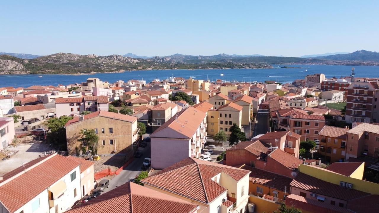 Bed & Breakfast Mare Isole La Maddalena  Eksteriør billede