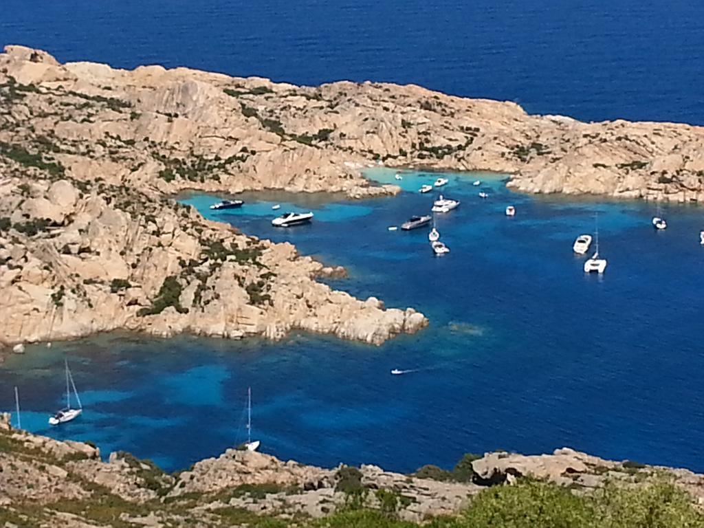 Bed & Breakfast Mare Isole La Maddalena  Eksteriør billede