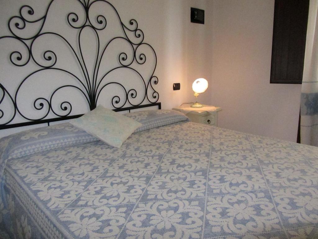 Bed & Breakfast Mare Isole La Maddalena  Eksteriør billede