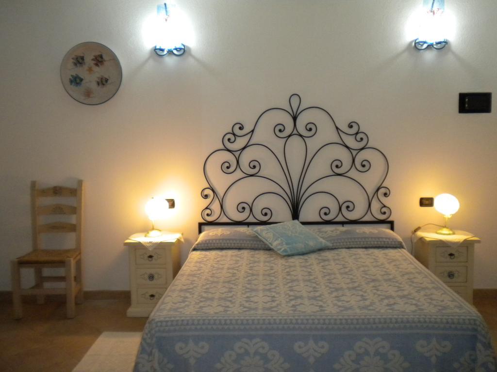 Bed & Breakfast Mare Isole La Maddalena  Eksteriør billede