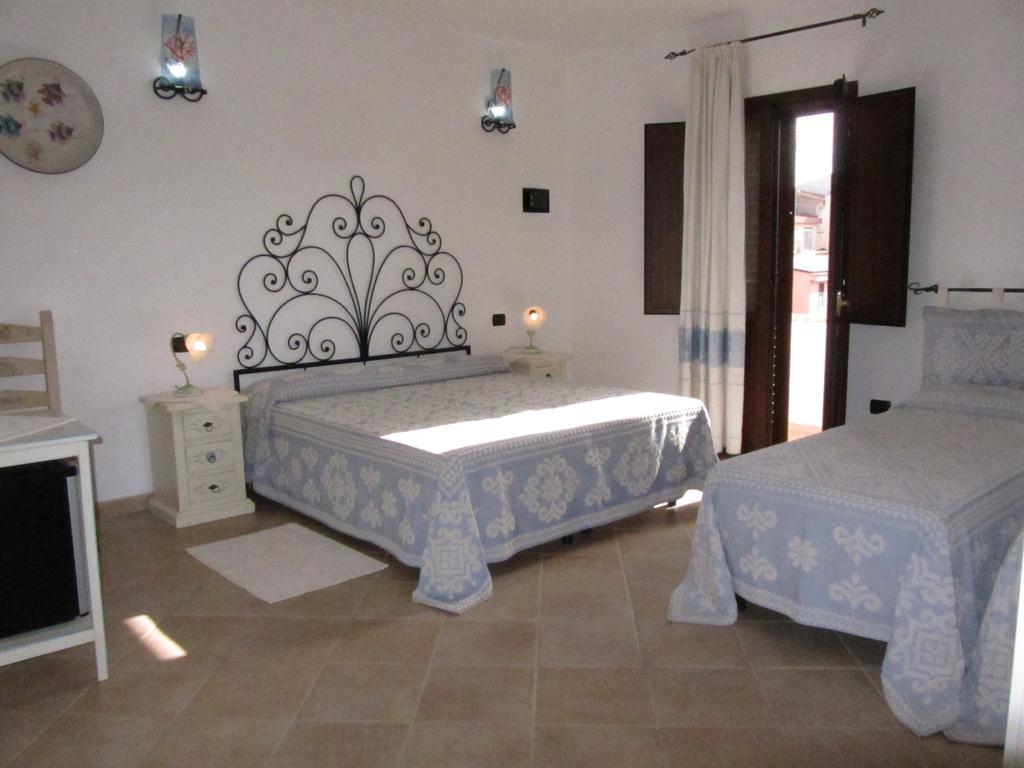 Bed & Breakfast Mare Isole La Maddalena  Eksteriør billede