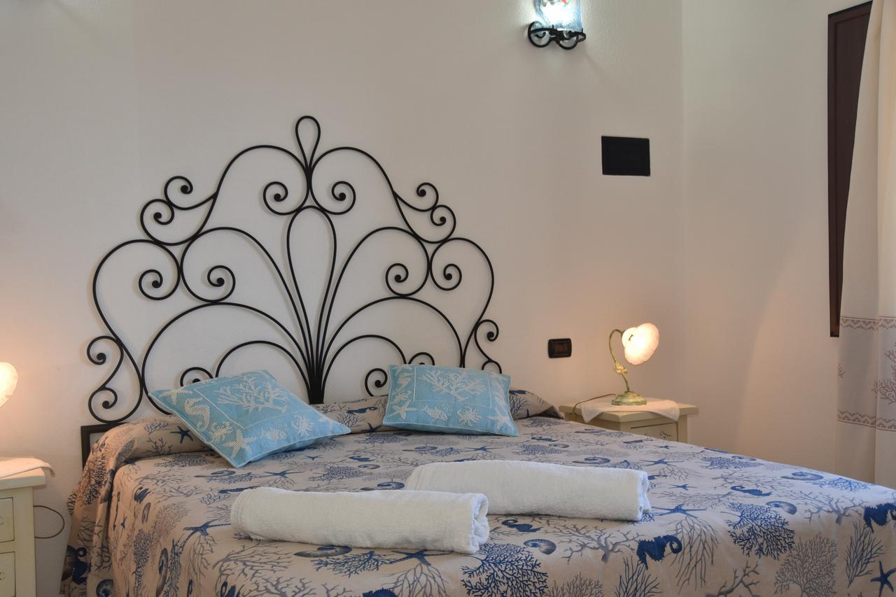 Bed & Breakfast Mare Isole La Maddalena  Eksteriør billede